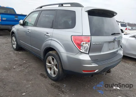 2009 Subaru Forester 2.5Xt из США, поврежденный, VIN JF2SH65639H733595